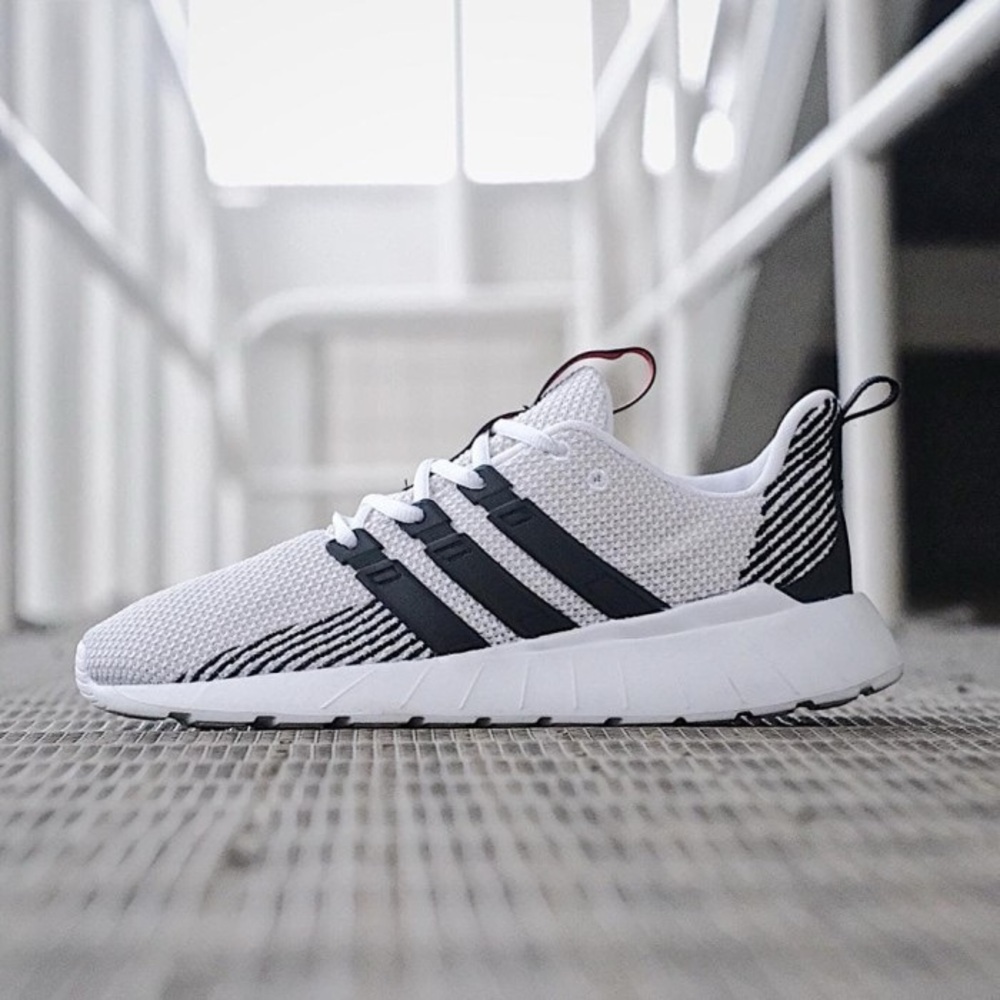 Adidas Men's Questar Flow Running Shoes